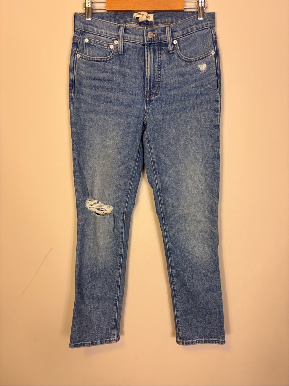 Madewell Light Blue High-Rise Ankle Jeans with Upper Knee Distress 25